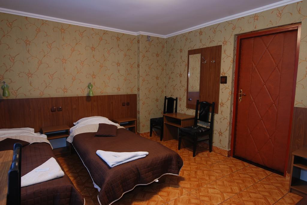 Hotel La-Musica Piaseczno  Dış mekan fotoğraf