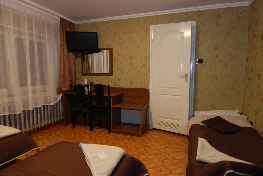 Hotel La-Musica Piaseczno  Dış mekan fotoğraf