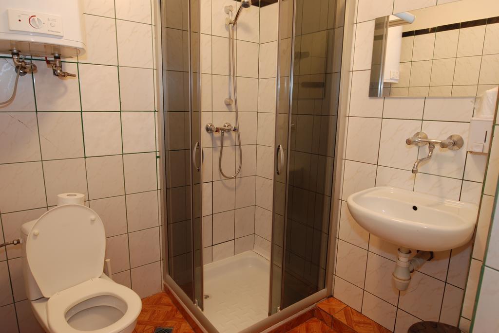 Hotel La-Musica Piaseczno  Dış mekan fotoğraf