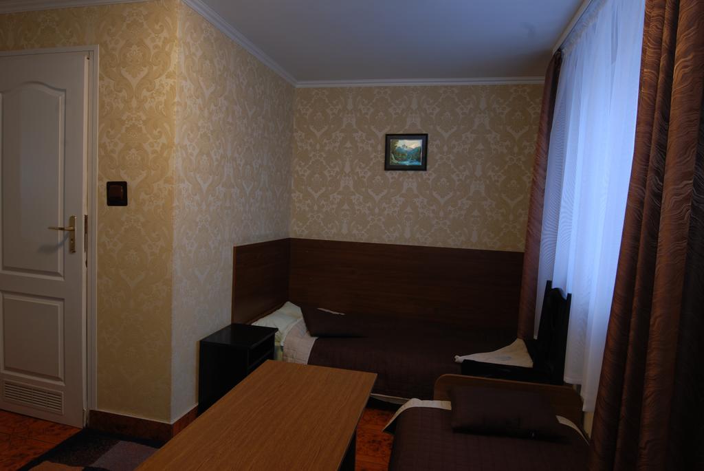 Hotel La-Musica Piaseczno  Dış mekan fotoğraf